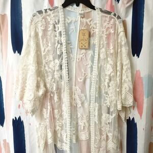 Twig & Arrow Cream Floral Lace Mesh Boho Bohemian Swim Caftan Robe Coverup
